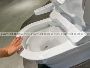 Bồn cầu 1 khối TOTO CW166RB TCF6632A (W8) nắp rửa điện tử