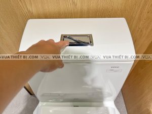 Bồn cầu 2 khối TOTO CS680DT4 nắp êm TC375CVK