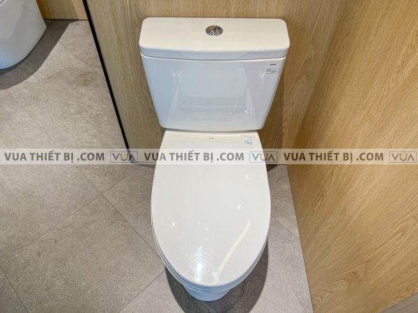 Bồn cầu 2 khối TOTO CS735DT2 nắp êm TC393VS 1