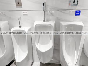 Bồn tiểu nam TOTO UT570T treo tường