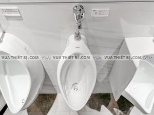 Bồn tiểu nam TOTO UT904R treo tường