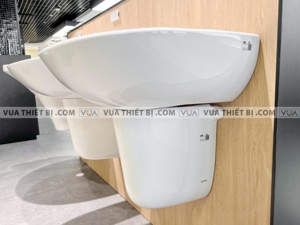 Chậu rửa mặt lavabo TOTO LHT236CS chân lửng treo tường