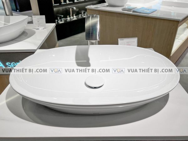 Chậu rửa mặt lavabo TOTO LT4706#XW vòi TLP01701J#BN đặt bàn