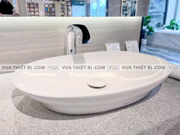 Chậu rửa mặt lavabo TOTO LT4706#XW vòi TLP01701J#BN đặt bàn