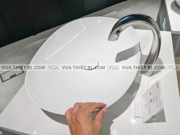 Chậu rửa mặt lavabo TOTO LT4706#XW vòi TLP01701J#BN đặt bàn