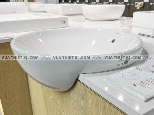 Chậu rửa mặt lavabo TOTO LT533R bán âm