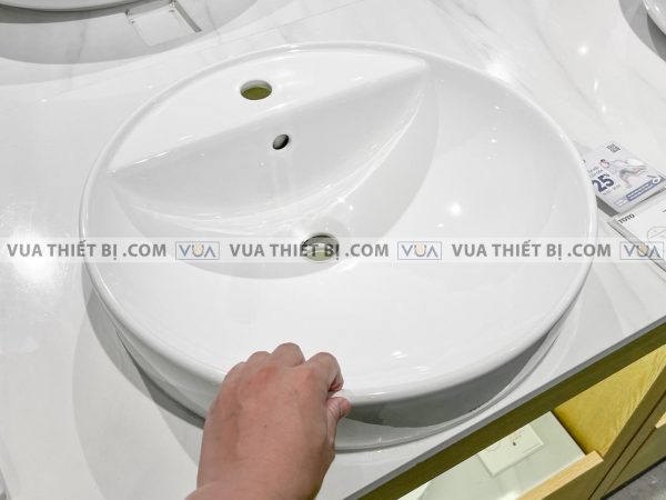 Chậu rửa mặt lavabo TOTO LT700CTR đặt bàn