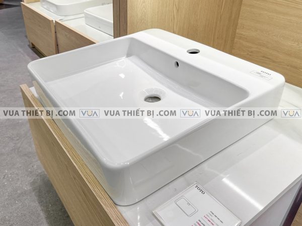 Chậu rửa mặt lavabo TOTO LT950C đặt bàn