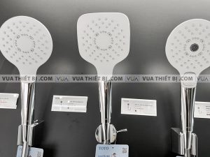 TOTO TBW02005A - Tay sen tắm massage 1 chế độ 4 Tay sen tắm TOTO TBW02005A massage 1 chế độ