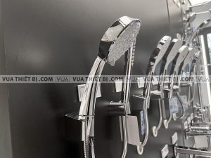 Tay sen tắm TOTO TBW03002B Massage 5 Chế Độ