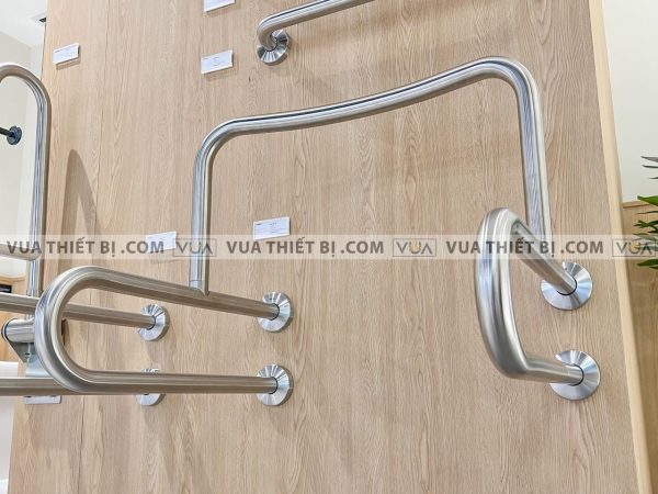 Thanh vịn TOTO T113BU22 T110D3R(x4) gắn tường