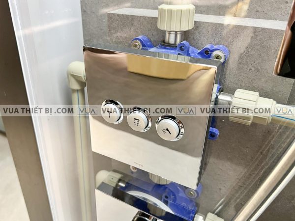 Van chuyển hướng TOTO TBV02105B TBN01001B sen âm tường 3 đường nước 1