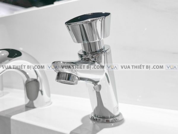 Vòi chậu lavabo TOTO DL102 chỉ lạnh