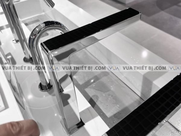 Vòi chậu lavabo TOTO TLE25008A cảm ứng cổ cao 3