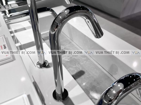 Vòi chậu lavabo TOTO TLE26007A cảm ứng cổ cao