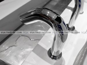 Vòi chậu lavabo TOTO TLE28002A cảm ứng
