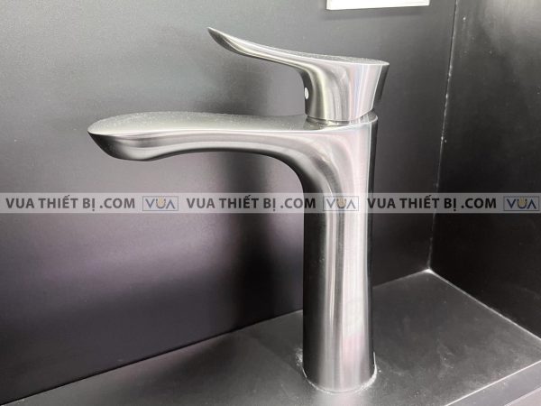 Vòi chậu lavabo TOTO TLG01304B#BN cổ cao nóng lạnh GO 2