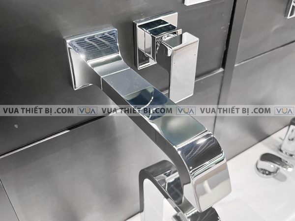 Vòi chậu lavabo TOTO TLG08308B gắn tường nóng lạnh GC