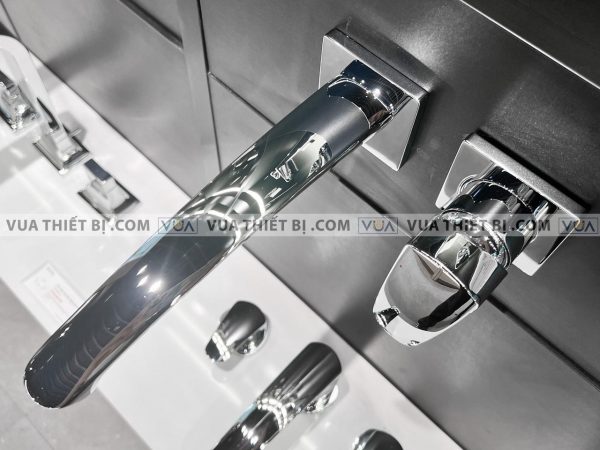 Vòi chậu lavabo TOTO TLG09308B gắn tường nóng lạnh GM