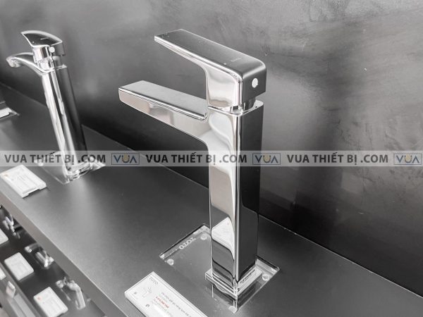 Vòi chậu lavabo TOTO TLG10303V cổ cao nóng lạnh GB