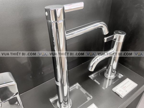 Vòi chậu lavabo TOTO TLG11305V cổ cao nóng lạnh GF