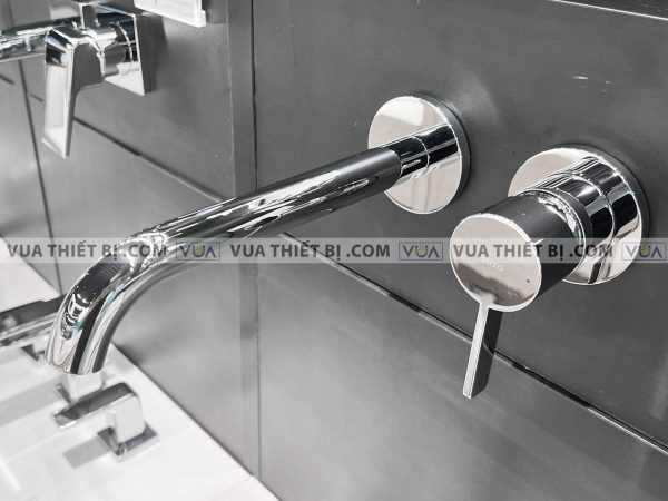 Vòi chậu lavabo TOTO TLG11308B gắn tường nóng lạnh GF