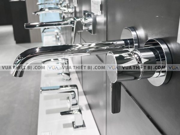 Vòi chậu lavabo TOTO TLG11308B gắn tường nóng lạnh GF