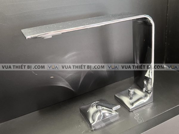 Vòi chậu lavabo TOTO TLP02304B cổ cao nóng lạnh 2 lỗ ZL