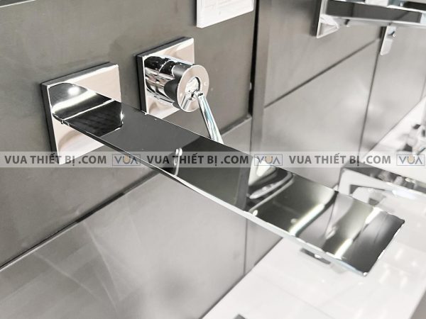 Vòi chậu lavabo TOTO TLP02310B gắn tường nóng lạnh ZL