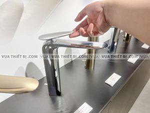 TOTO TLP03301A1 - Vòi chậu lavabo cổ cao nóng lạnh ZA 4 Vòi chậu lavabo TOTO TLP03301A1 cổ cao nóng lạnh ZA