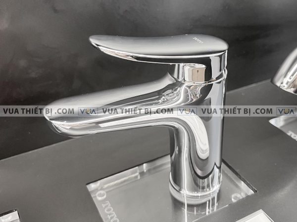 Vòi chậu lavabo TOTO TLS04301V nóng lạnh LF