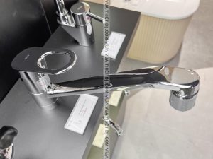 Vòi rửa bát TOTO TKGG31EC