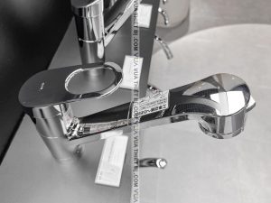 Vòi rửa bát TOTO TKGG32EBS