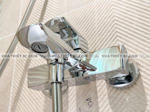 Vòi sen tắm TOTO TBG02302V/TBW02005A nóng lạnh GR