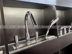 Vòi sen xả bồn tắm TOTO TBG11202A gắn bồn 4 lỗ GF