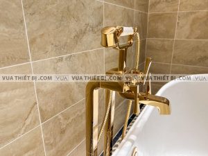 Vòi sen xả bồn tắm TOTO DM209CF#PG đặt sàn