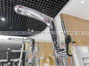 Vòi sen xả bồn tắm TOTO TBG01306B/TBN01105B đặt sàn GO