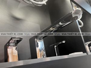 Vòi sen xả bồn tắm TOTO TBG02201B gắn bồn 3 lỗ GR