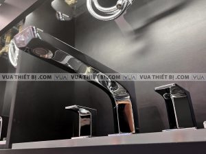 Vòi sen xả bồn tắm TOTO TBG07201B gắn bồn 3 lỗ GE
