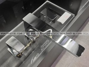 Vòi sen xả bồn tắm TOTO TBG07201B gắn bồn 3 lỗ GE