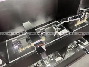 Vòi sen xả bồn tắm TOTO TBG08202A gắn bồn 4 lỗ GC