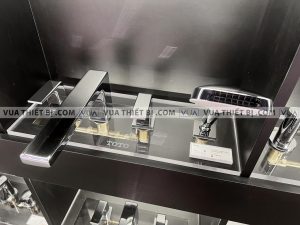 Vòi sen xả bồn tắm TOTO TBG10202A gắn bồn 4 lỗ GB
