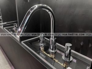 Vòi sen xả bồn tắm TOTO TBG11201B gắn bồn 3 lỗ GF
