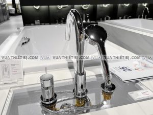 TOTO TBG11305A - Vòi sen xả bồn tắm gắn bồn 3 lỗ GF 2 Vòi sen xả bồn tắm TOTO TBG11305A gắn bồn 3 lỗ GF