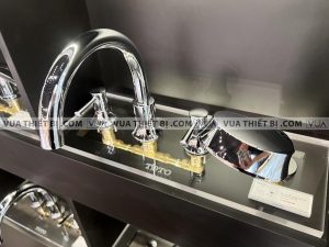 Vòi sen xả bồn tắm TOTO TBS02202B gắn bồn 4 lỗ LN