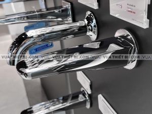 TOTO TBS03001B - Vòi sen xả bồn tắm âm tường LC 3 Vòi xả bồn tắm TOTO TBS03001B sen âm tường LC