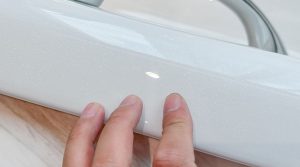Lớp phủ 'ngọc-trai' nhân tạo của bồn tắm TOTO