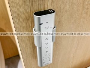 TOTO MS823DRW11#XW - Bồn cầu thông minh nắp rửa điện tử TCF4911Z 3 anh thuc te bon cau 1 khoi toto cw823reaw12 nap rua dien tu tcf4911ez 12