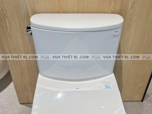 TOTO CS767RT10#XW - Bồn cầu 2 khối nắp êm TC395VS 4 anh thuc te bon cau 2 khoi toto cs767rt8 nap em tc600vs 4