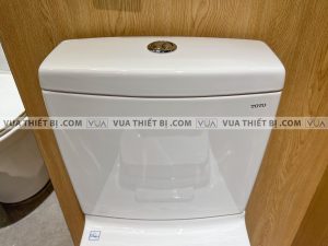 TOTO CS948DT10#XW - Bồn cầu 2 khối nắp êm TC395VS 4 anh thuc te bon cau 2 khoi toto cs948dt2 nap em tc393vs 4